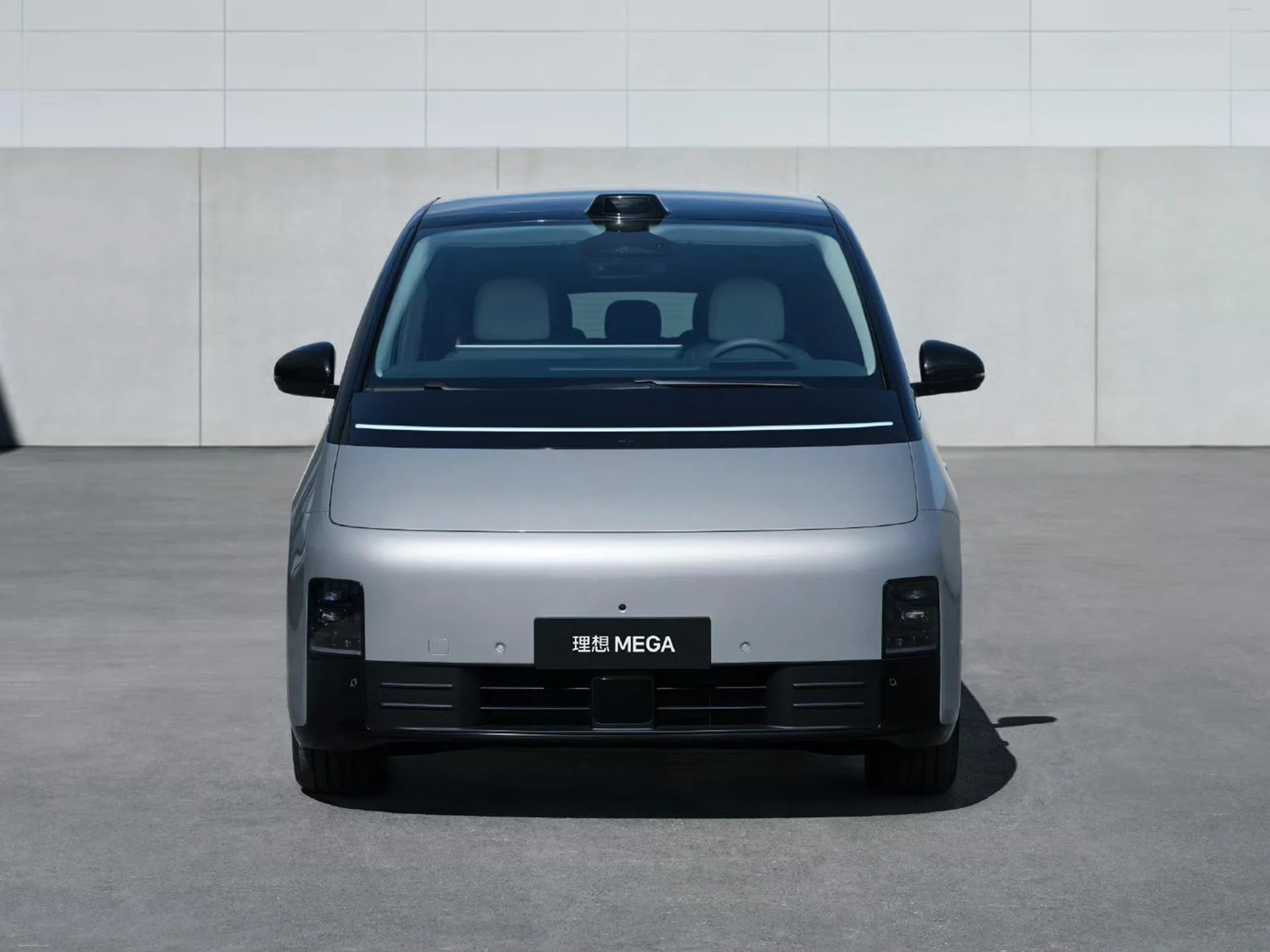 Li Auto MEGA
